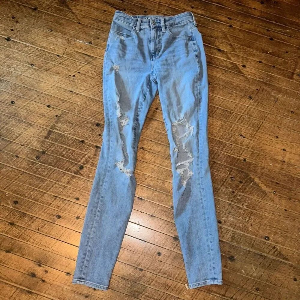 American Eagle destroyed distressed super high-rise 00 short jeggings